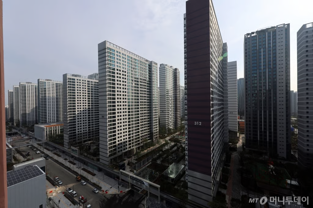 둔촌 주공아파트이다.
